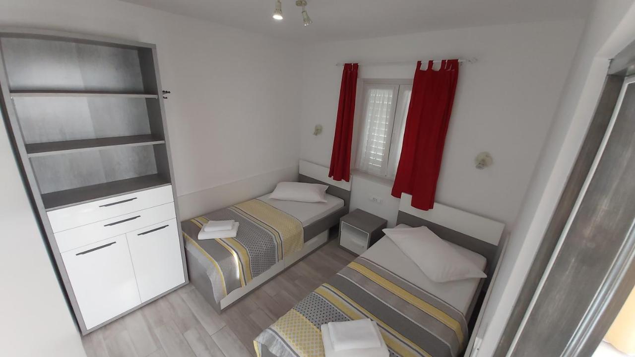 Apartments Druzianic Makarska Exterior foto
